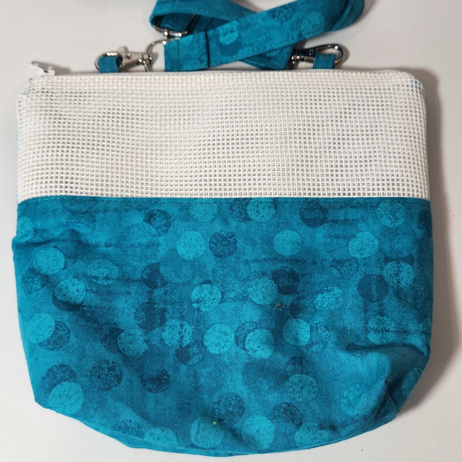 Crossover Bonding Pouches